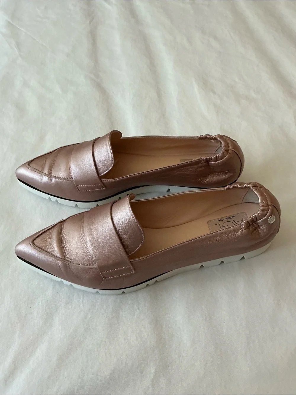 AGL Micro Pointed Toe Loafer in Metallic Rose Pink Leather Size 42 - Picture 5 of 10
